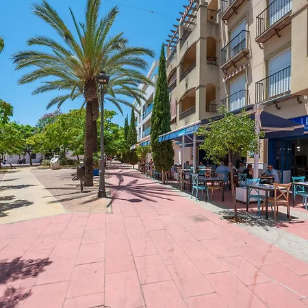 Appartement New Stylish Beachside 2br With Pool And Garage